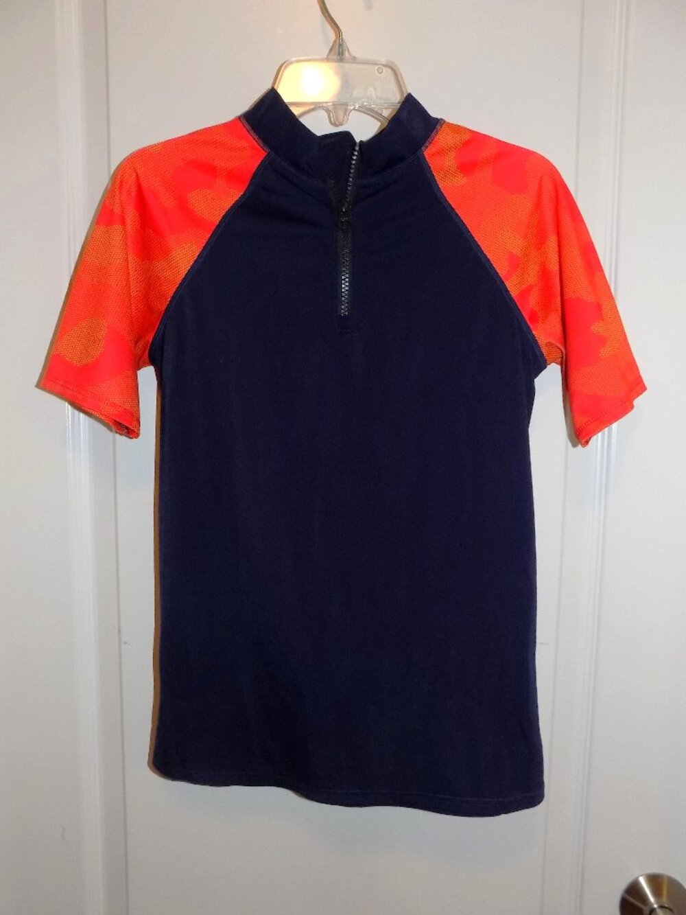 LANDS END Boys Navy Blue Orange Camo Swim Shirt Half Zip 10/12 Rashguard Like ne